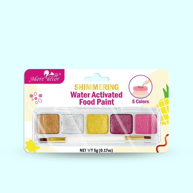 Decora&ccedil;&atilde;o de bolo comest&iacute;vel com tinta alimentar ativada por &aacute;gua cintilante